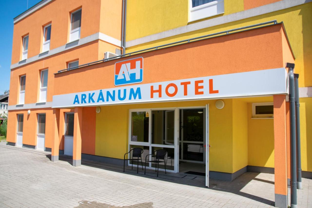 Arkanum Hotel Balatonmáriafürdő Zewnętrze zdjęcie