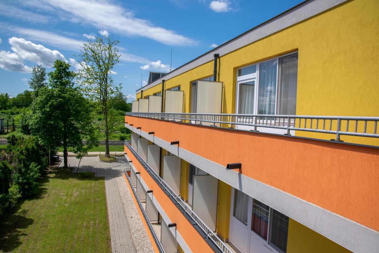 Arkanum Hotel Balatonmáriafürdő Zewnętrze zdjęcie